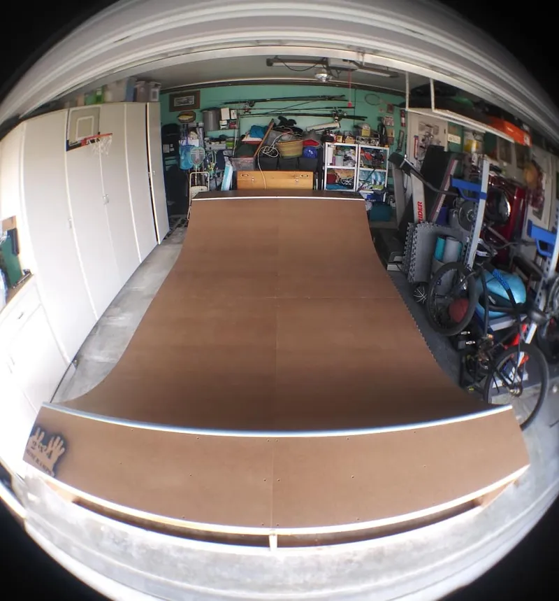 Two foot high miniramp in a garage